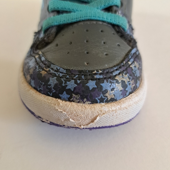 DC Brand Boys High Top Runners - Picture 6 of 10